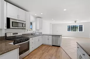 38595 Carolbee Ln, Temecula, CA 92592 - Photo 17