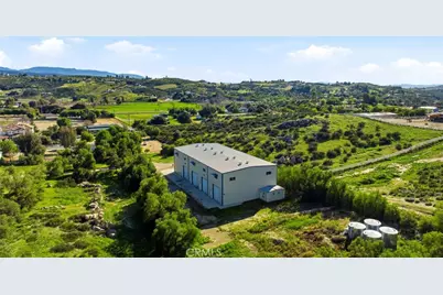 38595 Carolbee Lane, Temecula, CA 92592 - Photo 3