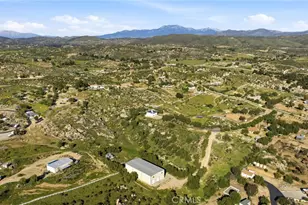 38595 Carolbee Ln, Temecula, CA 92592 - Photo 49