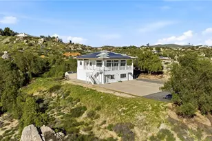 38595 Carolbee Ln, Temecula, CA 92592 - Photo 51