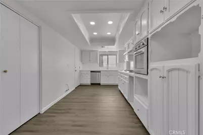 42865 Normandy, Lancaster, CA 93536 - Photo 3