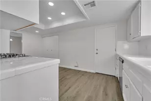 42865 Normandy, Lancaster, CA 93536 - Photo 5