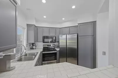 7254 Shoreline Drive #131, San Diego, CA 92122 - Photo 9