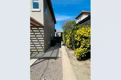 37210 Moonbeam Court, Murrieta, CA 92563 - Photo 47