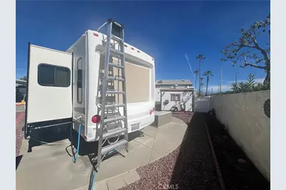 1295 S Cawston, Hemet, CA 92545 - Photo 23