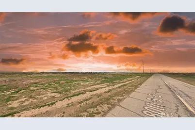 12345 80th Street, Lancaster, CA 93535 - Photo 1