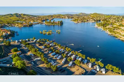 30405 Golden Gate, Canyon Lake, CA 92587 - Photo 19