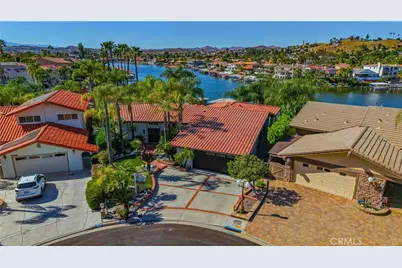 30405 Golden Gate, Canyon Lake, CA 92587 - Photo 3