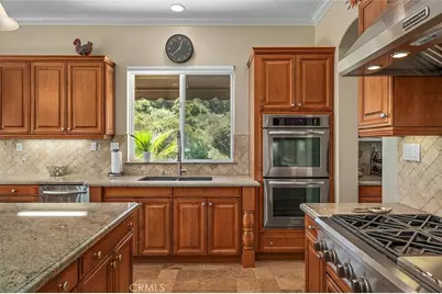 36505 Calle De Lobo, Murrieta, CA 92562 - Photo 17