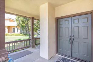 35594 Porcelain Ct, Winchester, CA 92596 - Photo 5