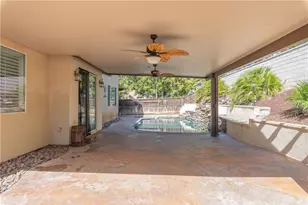 35594 Porcelain Ct, Winchester, CA 92596 - Photo 29