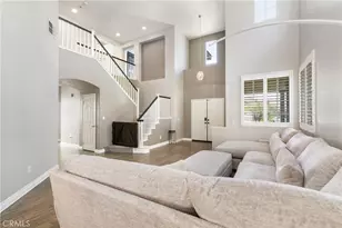 35594 Porcelain Ct, Winchester, CA 92596 - Photo 7