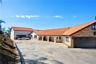 30861 Blackhorse Dr, Canyon Lake, CA 92587 - Photo 5