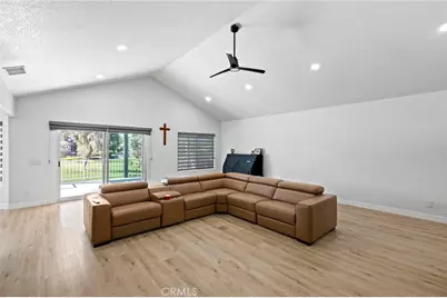 22731 Canyon Lake Drive, Canyon Lake, CA 92587 - Photo 23