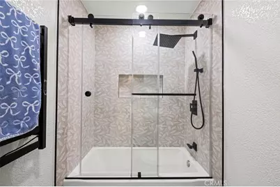 22731 Canyon Lake Drive, Canyon Lake, CA 92587 - Photo 17