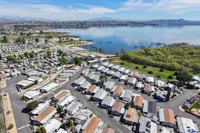 32900 Riverside Drive #63, Lake Elsinore, CA 92530 - Photo 33