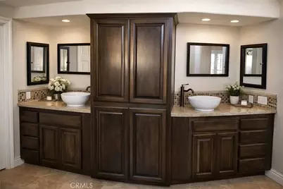 25534 Kim Ct, Murrieta, CA 92563 - Photo 7