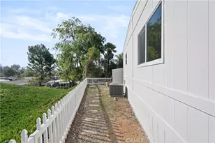 31130 S General Kearny Rd, Temecula, CA 92591 - Photo 57