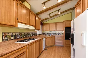 44607 Springwood, Hemet, CA 92544 - Photo 17