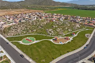 28480 Cosmos Dr, Winchester, CA 92596 - Photo 31