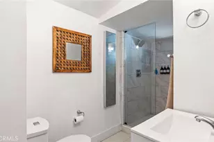 3209 Bennett Dr, Los Angeles, CA 90068 - Photo 25