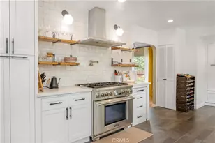 3209 Bennett Dr, Los Angeles, CA 90068 - Photo 11