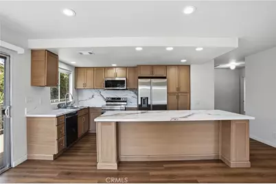 22082 Loch Lomond Drive, Canyon Lake, CA 92587 - Photo 13