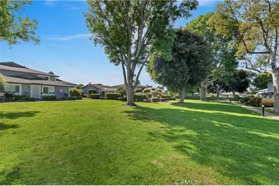 16406 Vista Roma ## 115, Huntington Beach, CA 92649 - Photo 25