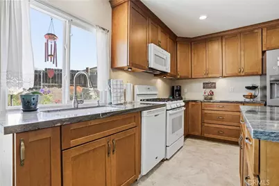 27260 Paloma, Menifee, CA 92586 - Photo 17