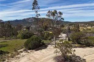 39175 Boulder Dr, Anza, CA 92539 - Photo 11