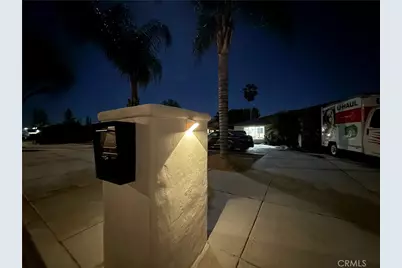 221 W Whittier Avenue, Hemet, CA 92543 - Photo 45