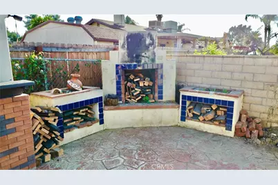 221 W Whittier Avenue, Hemet, CA 92543 - Photo 39