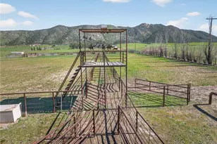 31420 Palm Ave, Hemet, CA 92543 - Photo 57