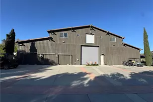 38831 Pauba, Temecula, CA 92592 - Photo 3