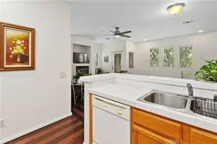 26409 Arboretum Way, Murrieta, CA 92563 - Photo 21