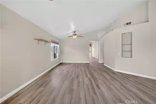 33130 Trabuco Dr, Lake Elsinore, CA 92530 - Photo 5