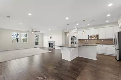 31784 Desert Holly, Murrieta, CA 92563 - Photo 5