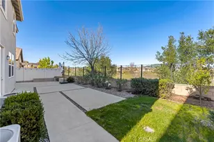 31784 Desert Holly, Murrieta, CA 92563 - Photo 9