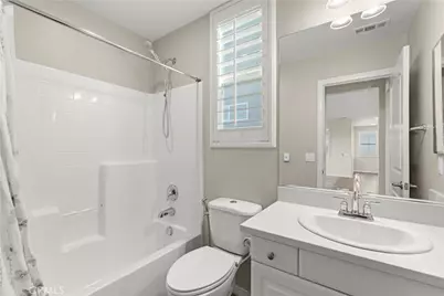31784 Desert Holly, Murrieta, CA 92563 - Photo 23