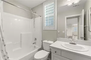 31784 Desert Holly, Murrieta, CA 92563 - Photo 23