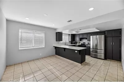 15505 Shadow Mountain Ln, Lake Elsinore, CA 92530 - Photo 7