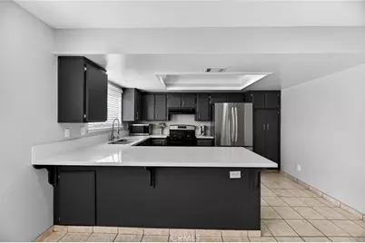 15505 Shadow Mountain Ln, Lake Elsinore, CA 92530 - Photo 9