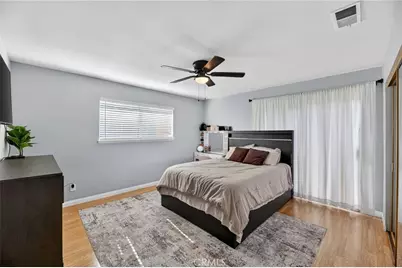 15505 Shadow Mountain Ln, Lake Elsinore, CA 92530 - Photo 17