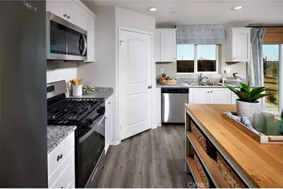 14965 Decarlo Drive, Adelanto, CA 92301 - Photo 7