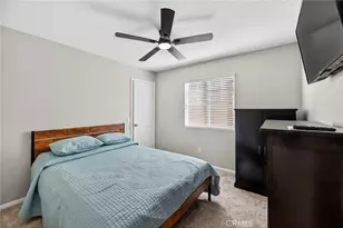 35715 Plume Ln, Murrieta, CA 92562 - Photo 33