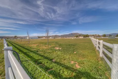 330 Sky Harbor Way, Aguanga, CA 92536 - Photo 9