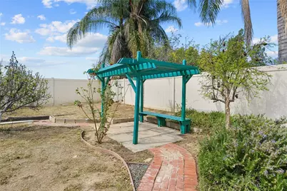 24333 Gitano Drive, Murrieta, CA 92562 - Photo 29