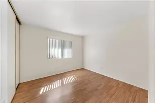 24333 Gitano Dr, Murrieta, CA 92562 - Photo 21