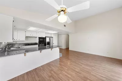 24333 Gitano Drive, Murrieta, CA 92562 - Photo 13