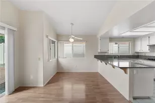 24333 Gitano Dr, Murrieta, CA 92562 - Photo 11